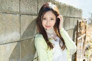 最新av女明星,最新AV女明星的崛起之路与争议焦点