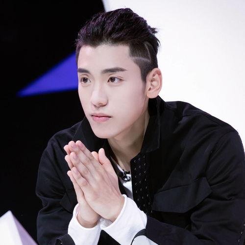 女生喜欢很多男明星,探寻女生心中的多面偶像世界