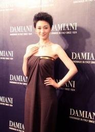 低胸新娘明星,明星新娘们的性感时刻